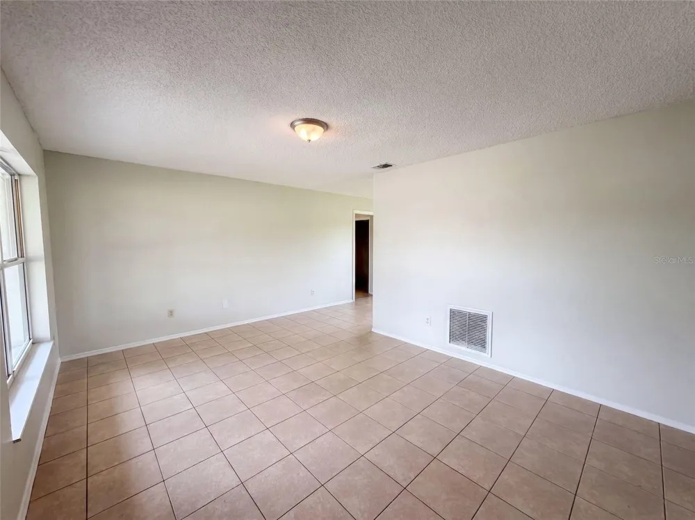 1262 PADGETT CIRCLE Lady Lake, FL 32159