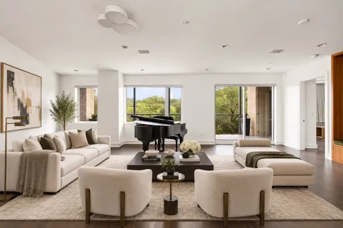 901 W 9th Street #107