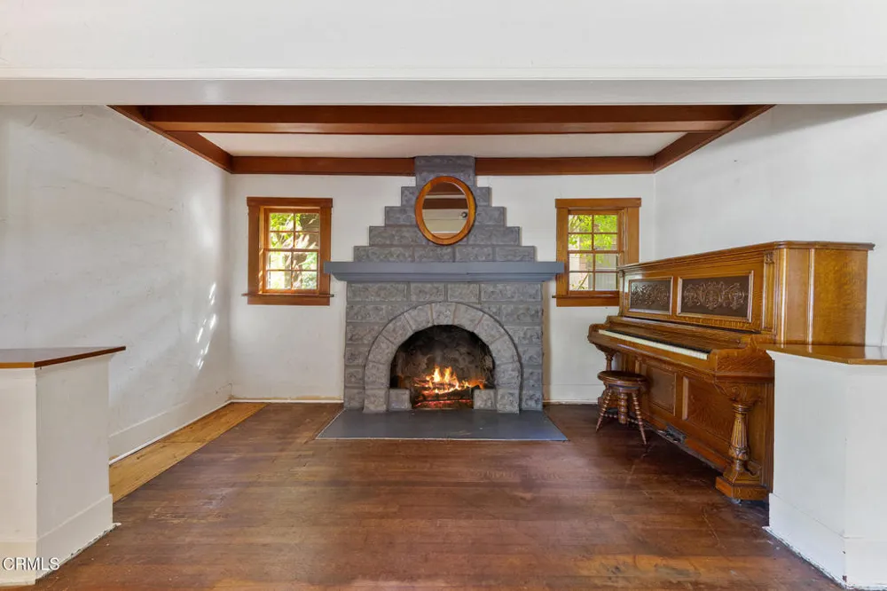 2025 La France Avenue South Pasadena, CA 91030
