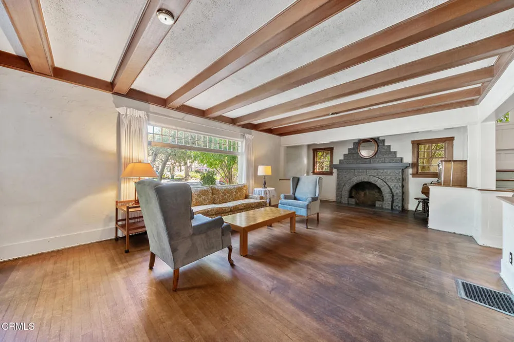 2025 La France Avenue South Pasadena, CA 91030