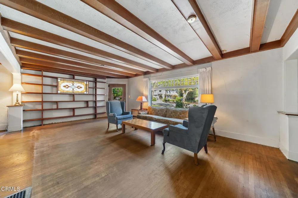 2025 La France Avenue South Pasadena, CA 91030