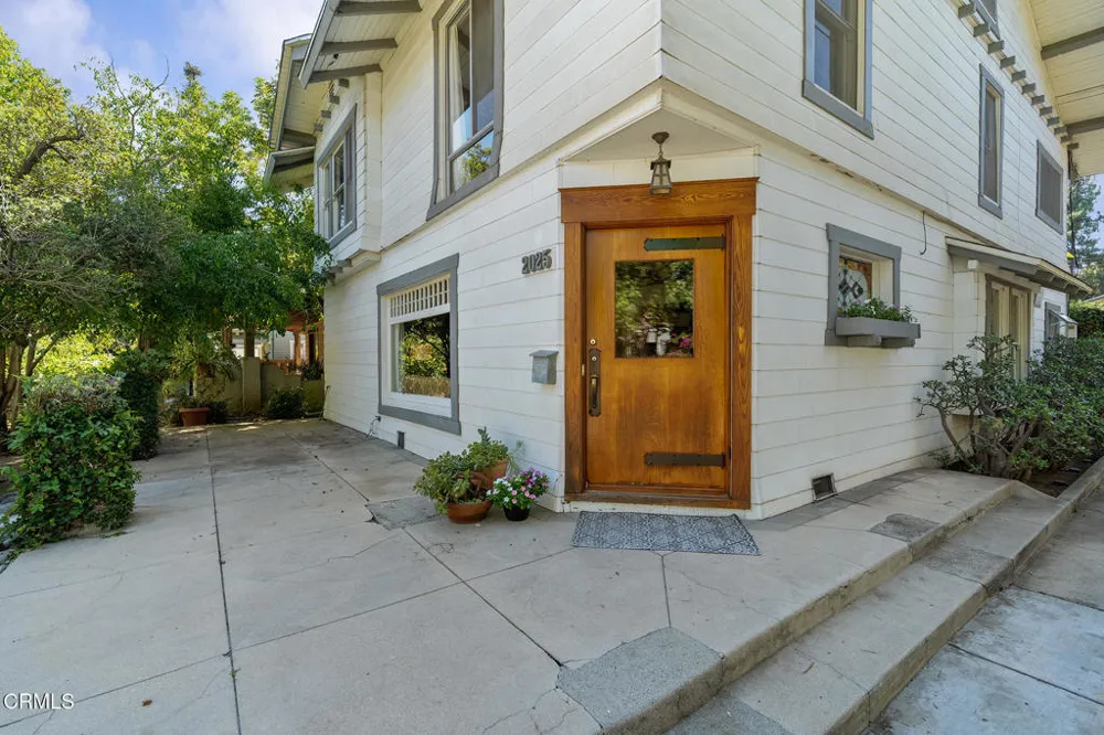 2025 La France Avenue South Pasadena, CA 91030