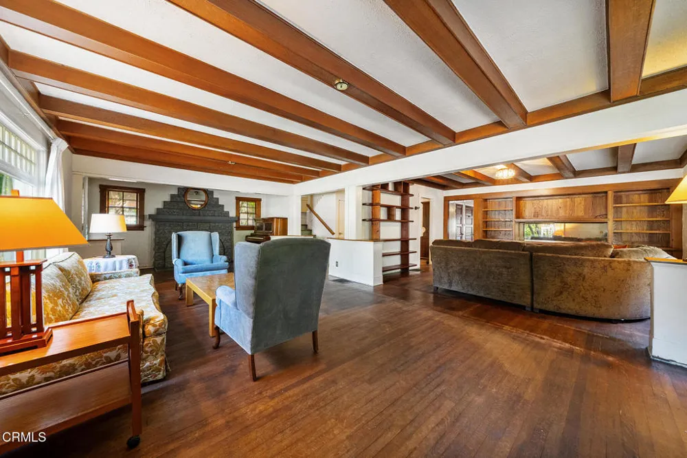 2025 La France Avenue South Pasadena, CA 91030
