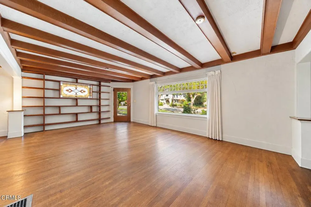 2025 La France Avenue South Pasadena, CA 91030