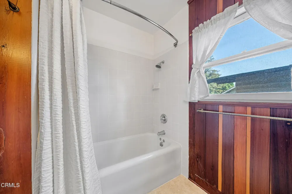 2025 La France Avenue South Pasadena, CA 91030