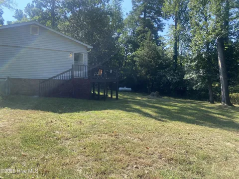 7229 Bentley Circle