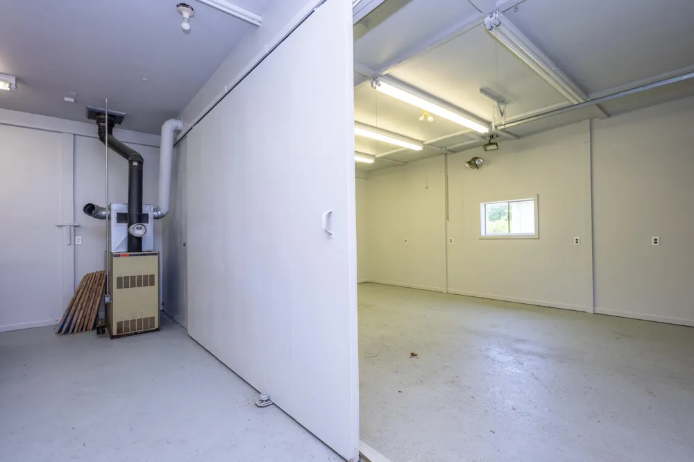 31401 Middle Crossing Road Dowagiac, MI 49047