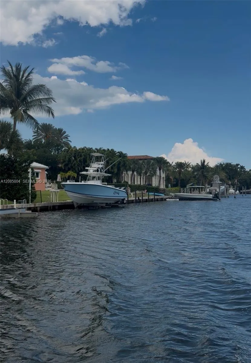 470 Marquesa Dr Coral Gables, FL 33156