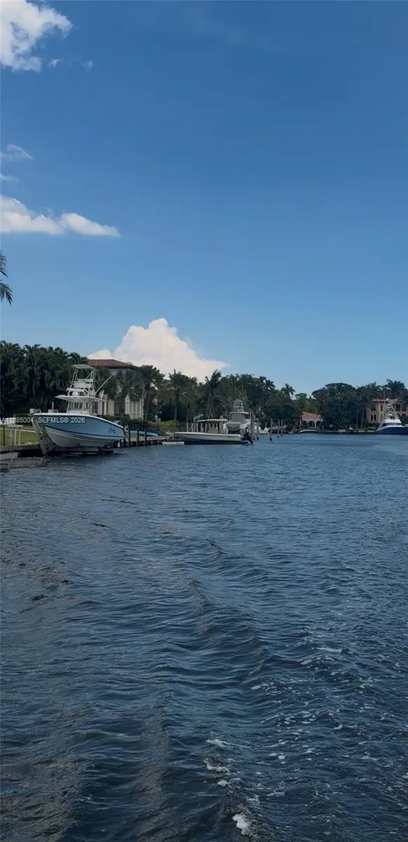 470 Marquesa Dr Coral Gables, FL 33156