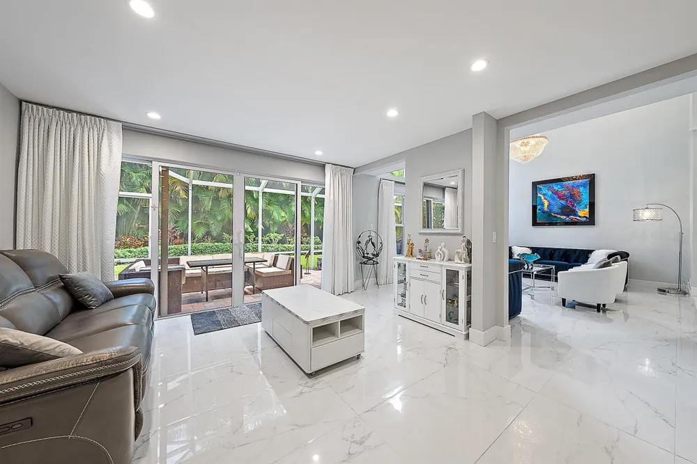 7 Grand Bay Circle Juno Beach, FL 33408