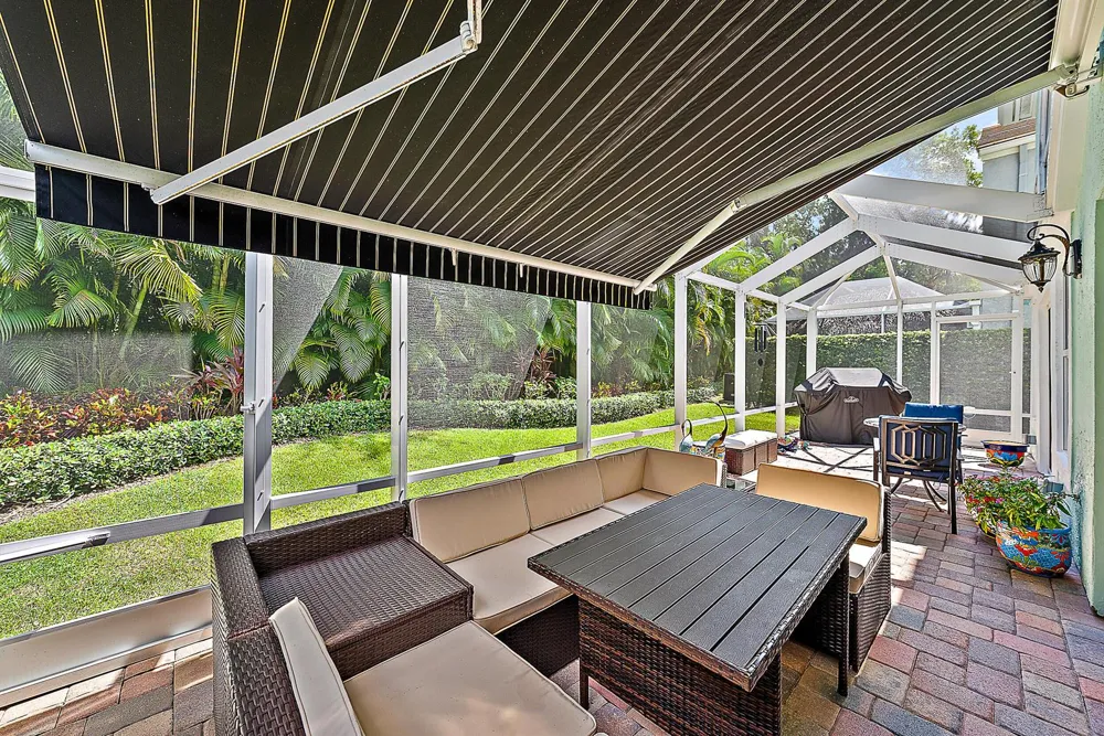 7 Grand Bay Circle Juno Beach, FL 33408