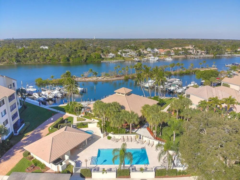 7 Grand Bay Circle Juno Beach, FL 33408
