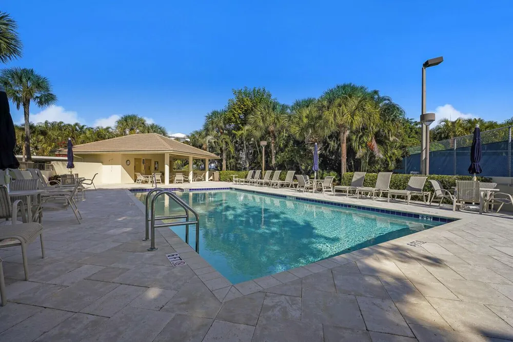 7 Grand Bay Circle Juno Beach, FL 33408