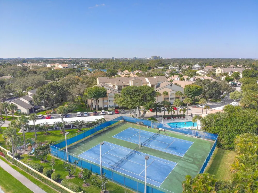 7 Grand Bay Circle Juno Beach, FL 33408