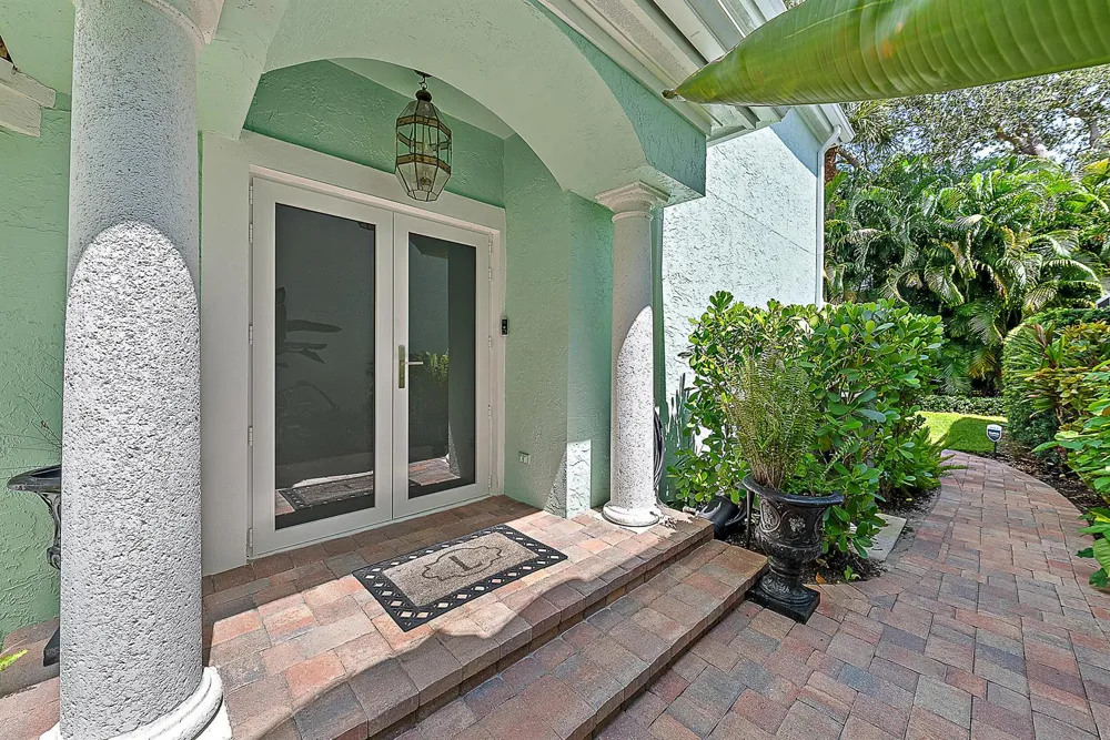 7 Grand Bay Circle Juno Beach, FL 33408