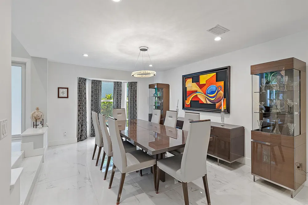 7 Grand Bay Circle Juno Beach, FL 33408