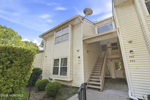444 Bayberry Court