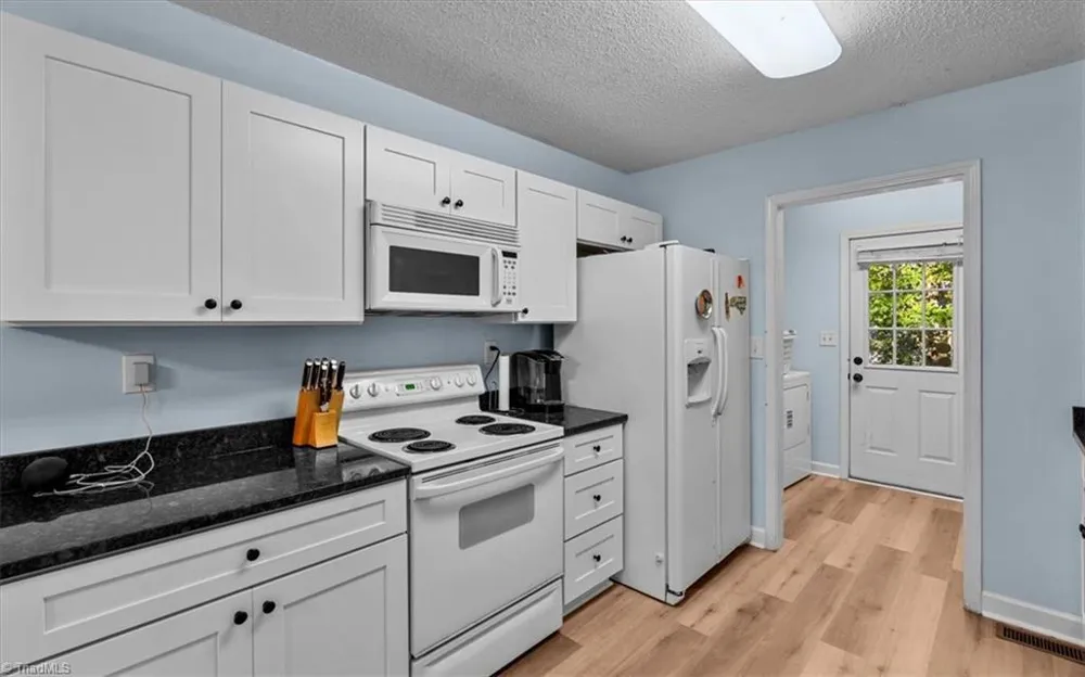 2279 Regency Drive Randleman, NC 27317