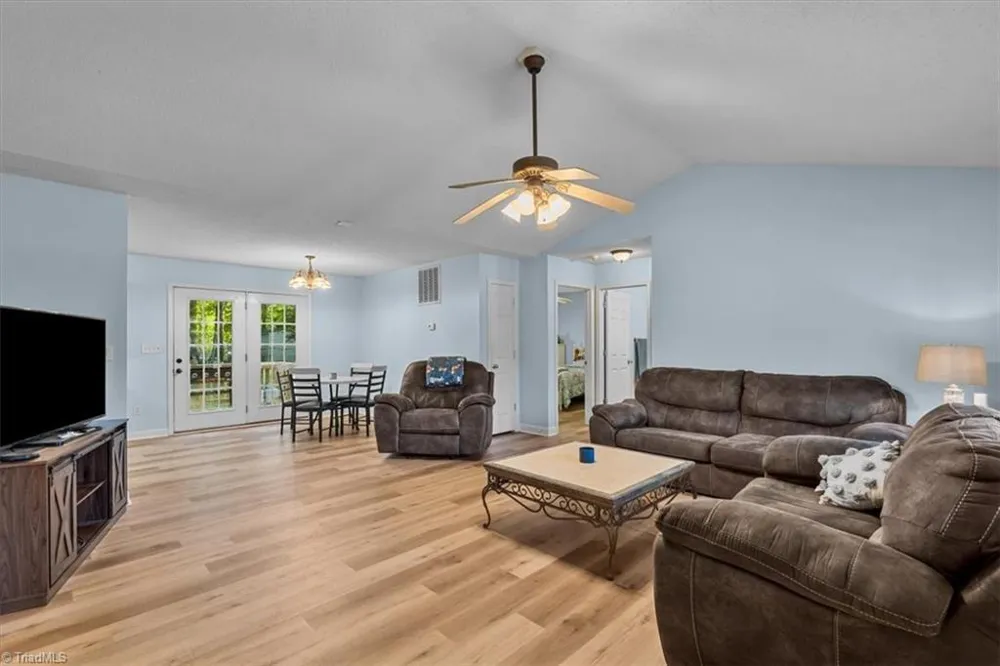 2279 Regency Drive Randleman, NC 27317
