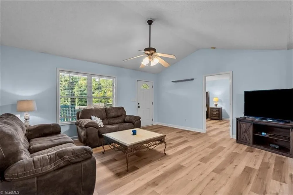 2279 Regency Drive Randleman, NC 27317