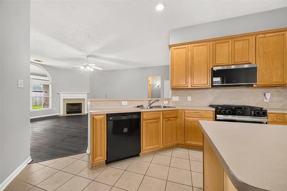 6610 Atasca Creek Drive Humble, TX 77346