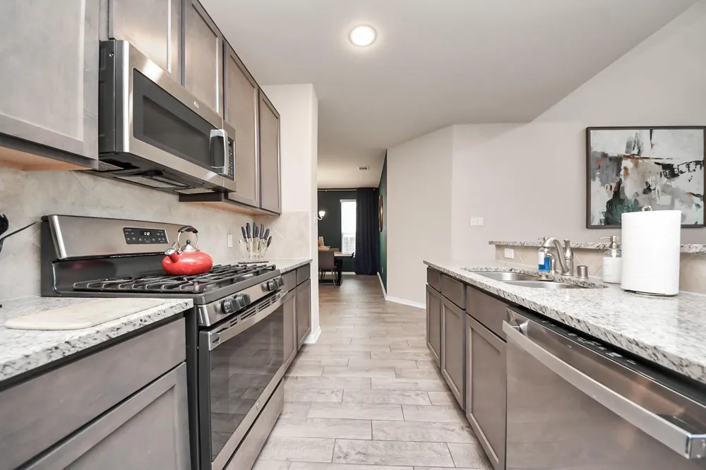 8402 Northern Pintail Drive Hockley, TX 77049