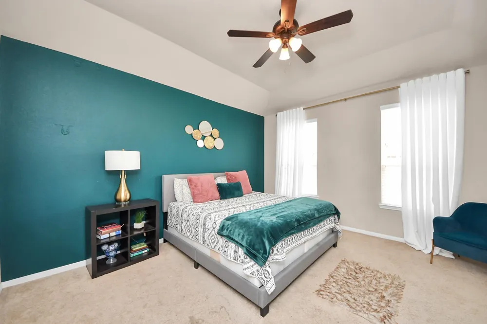 8402 Northern Pintail Drive Hockley, TX 77049