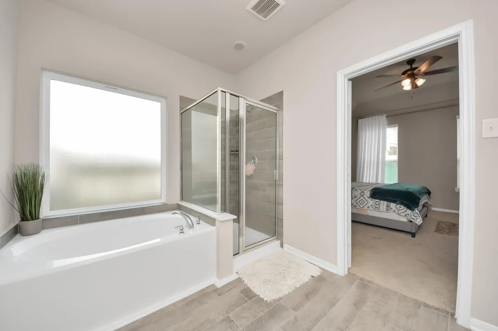 8402 Northern Pintail Drive Hockley, TX 77049