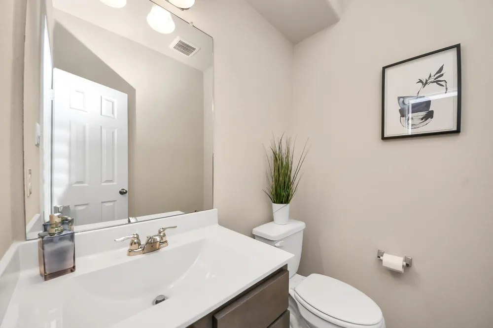 8402 Northern Pintail Drive Hockley, TX 77049