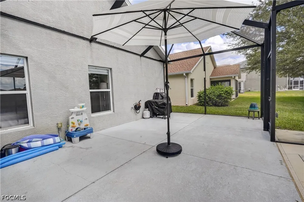 Pineapple Preserve Court Fort Myers, FL 33908
