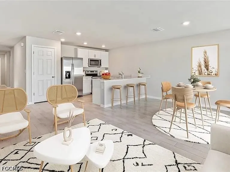 Moon Lane Labelle, FL 33935