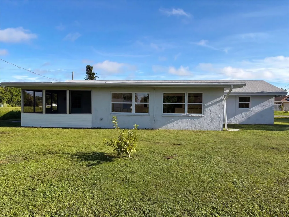 145 DARTMOUTH DRIVE NW Port Charlotte, FL 33952