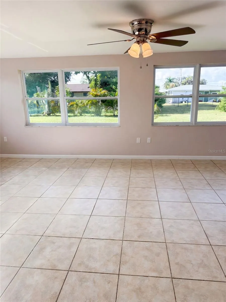 145 DARTMOUTH DRIVE NW Port Charlotte, FL 33952