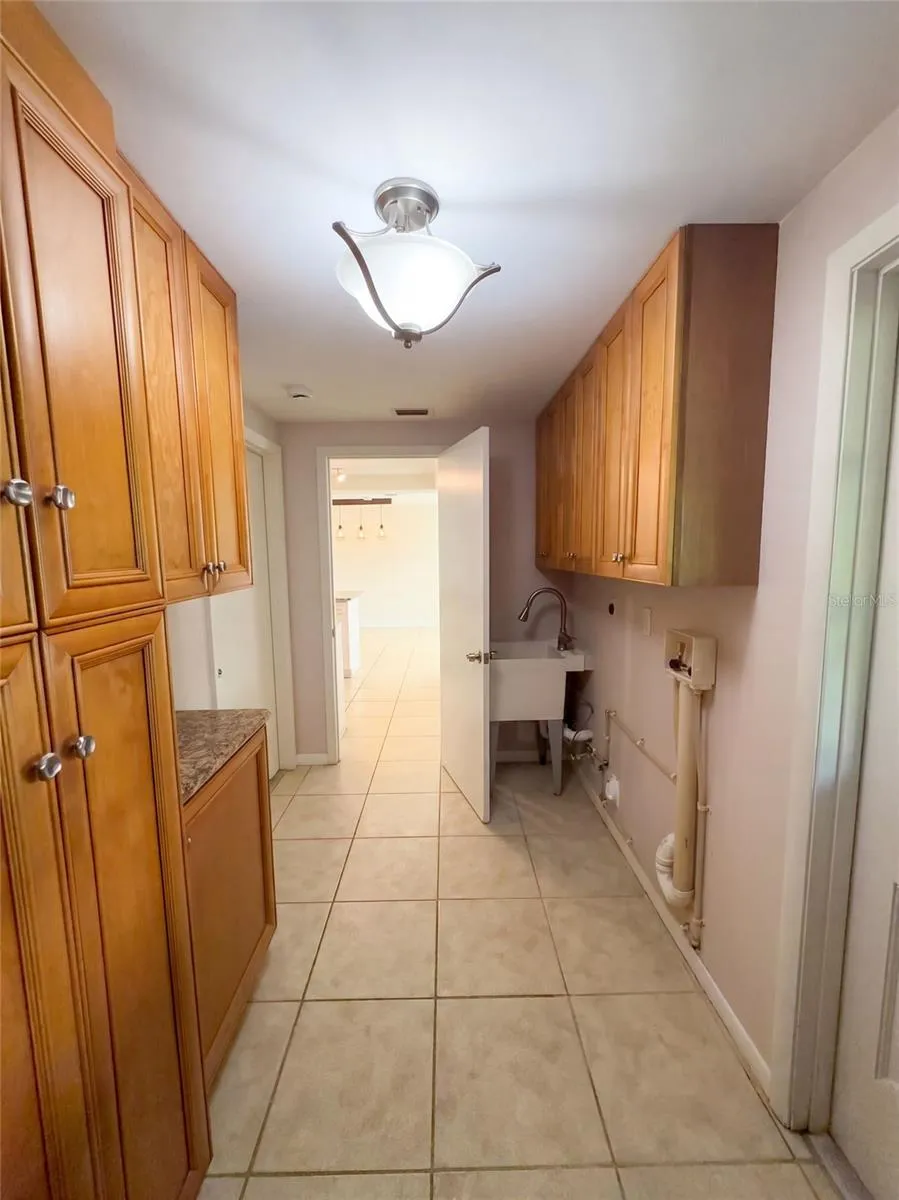 145 DARTMOUTH DRIVE NW Port Charlotte, FL 33952