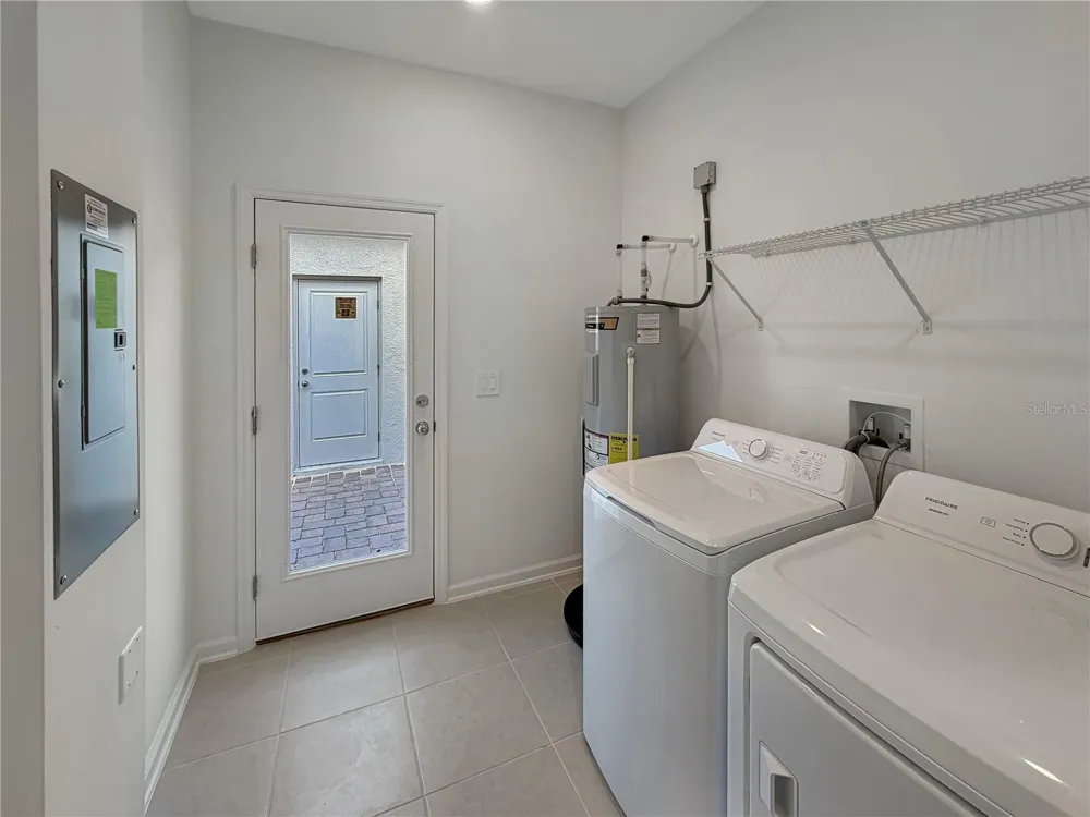 2212 RED SUN STREET Apopka, FL 32703