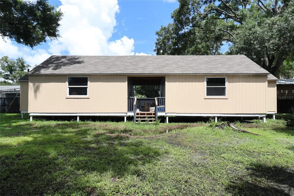 4617 CLARK AVENUE Tampa, FL 33614
