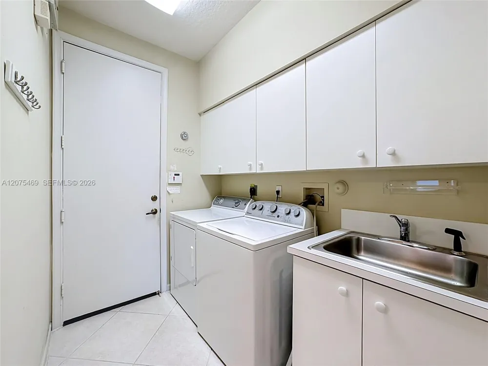 7463 W Falls Rd W Boynton Beach, FL 33437