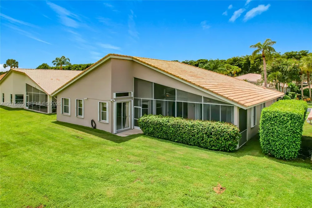 7463 W Falls Rd W Boynton Beach, FL 33437