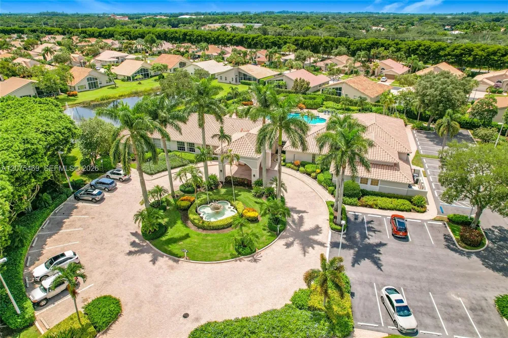 7463 W Falls Rd W Boynton Beach, FL 33437