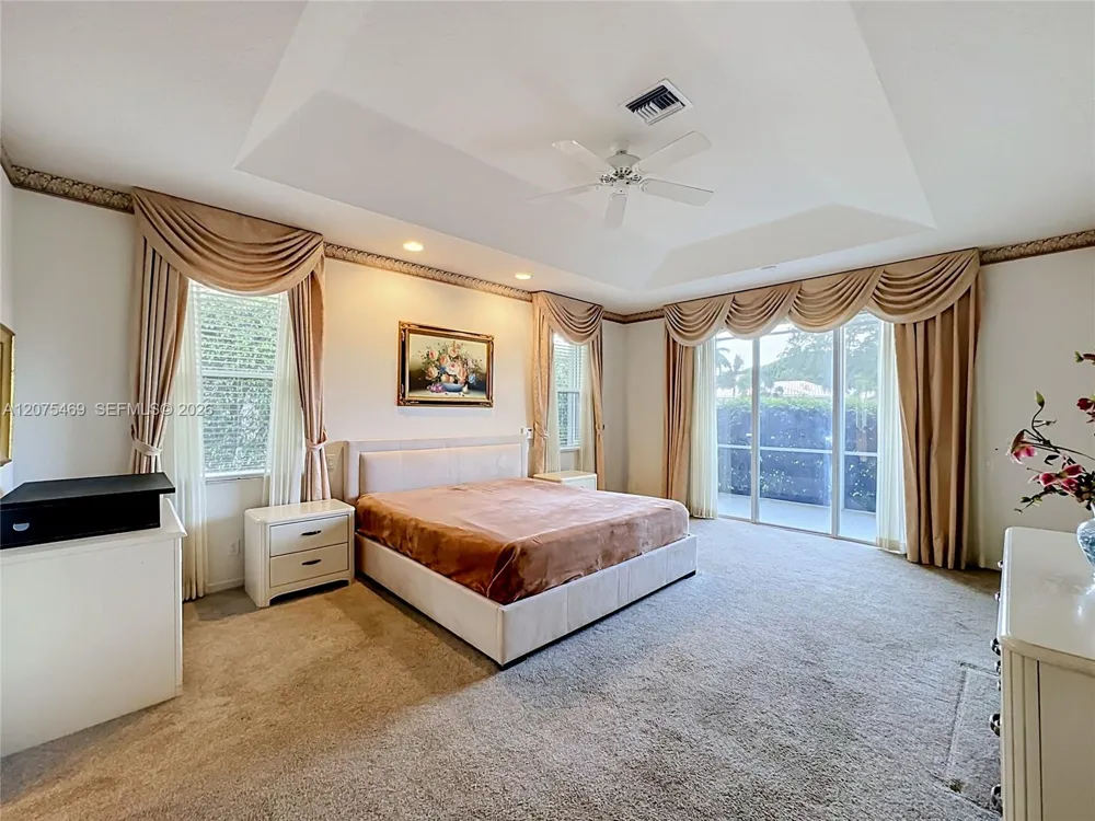 7463 W Falls Rd W Boynton Beach, FL 33437