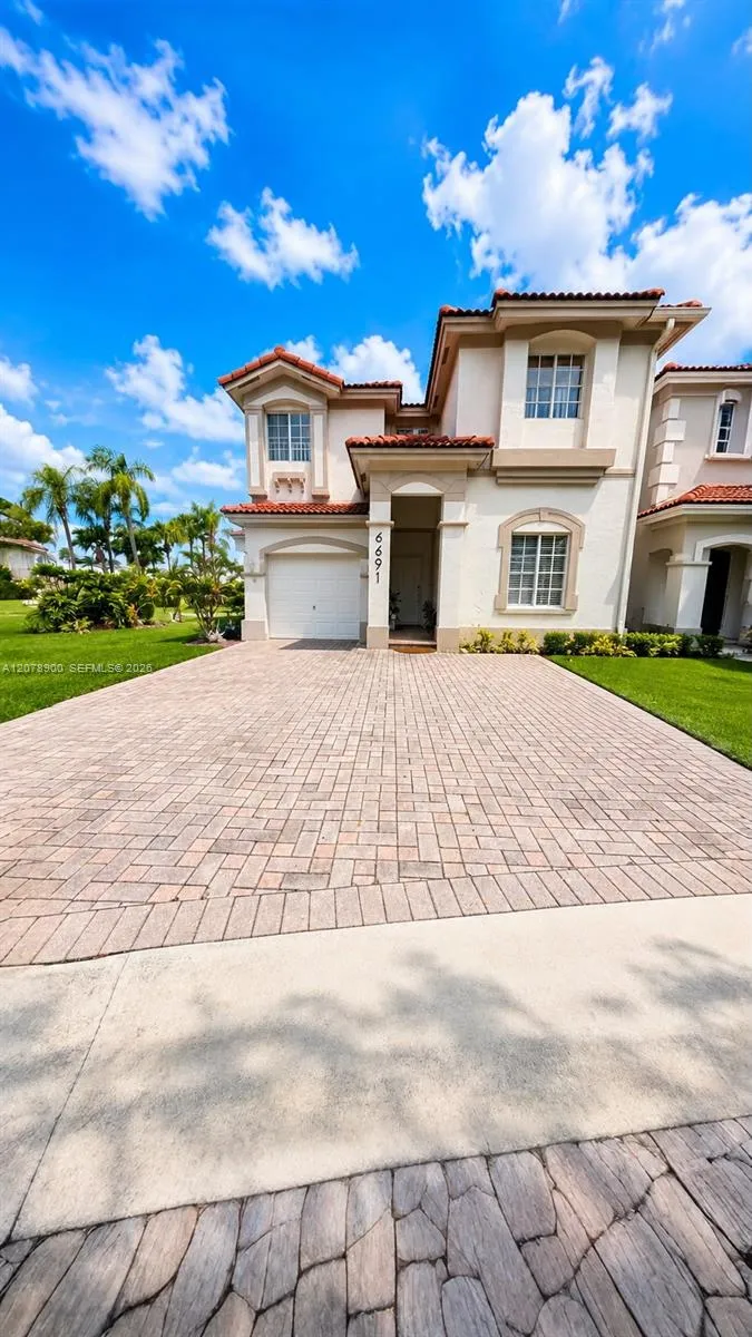 6691 NW 107th Ct #N/A Doral, FL 33178