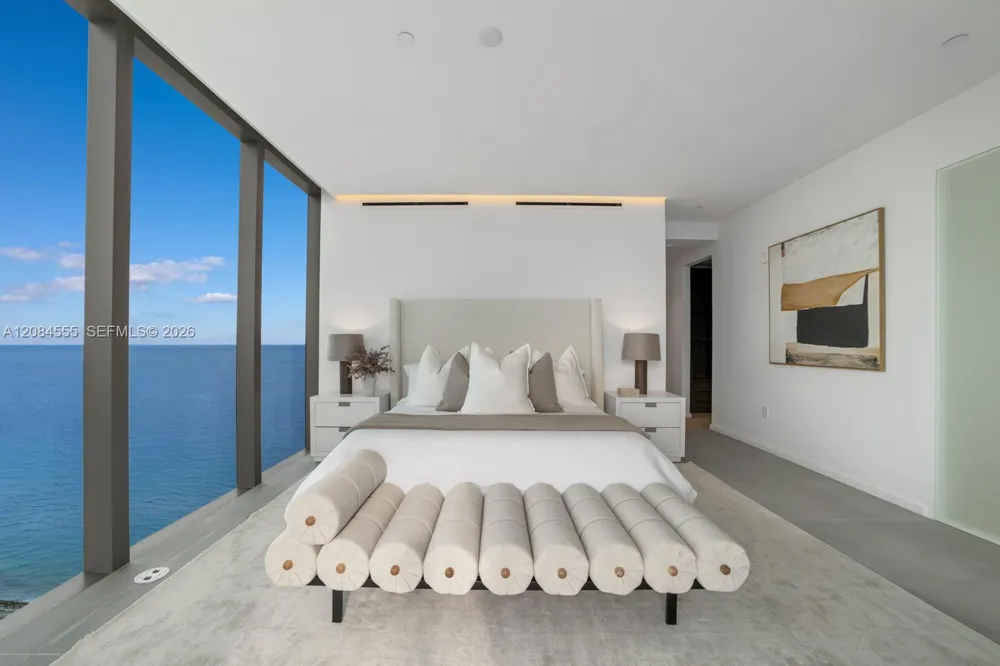 2000 S Ocean Dr #22A Hallandale Beach, FL 33009