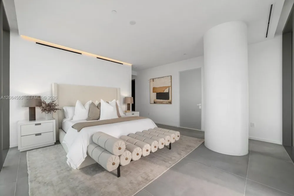 2000 S Ocean Dr #22A Hallandale Beach, FL 33009