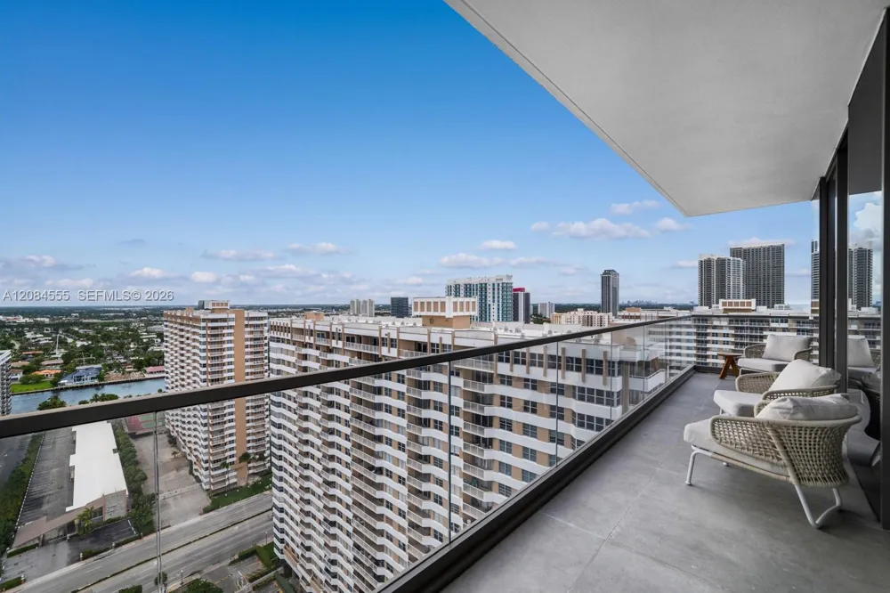 2000 S Ocean Dr #22A Hallandale Beach, FL 33009