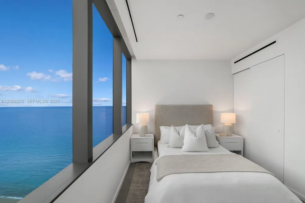2000 S Ocean Dr #22A Hallandale Beach, FL 33009