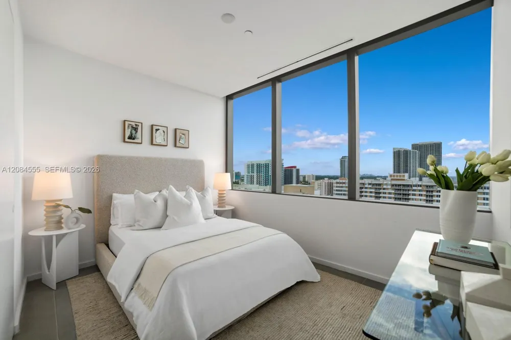 2000 S Ocean Dr #22A Hallandale Beach, FL 33009