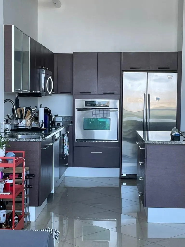 3029 NE 188th St #702 Aventura, FL 33180