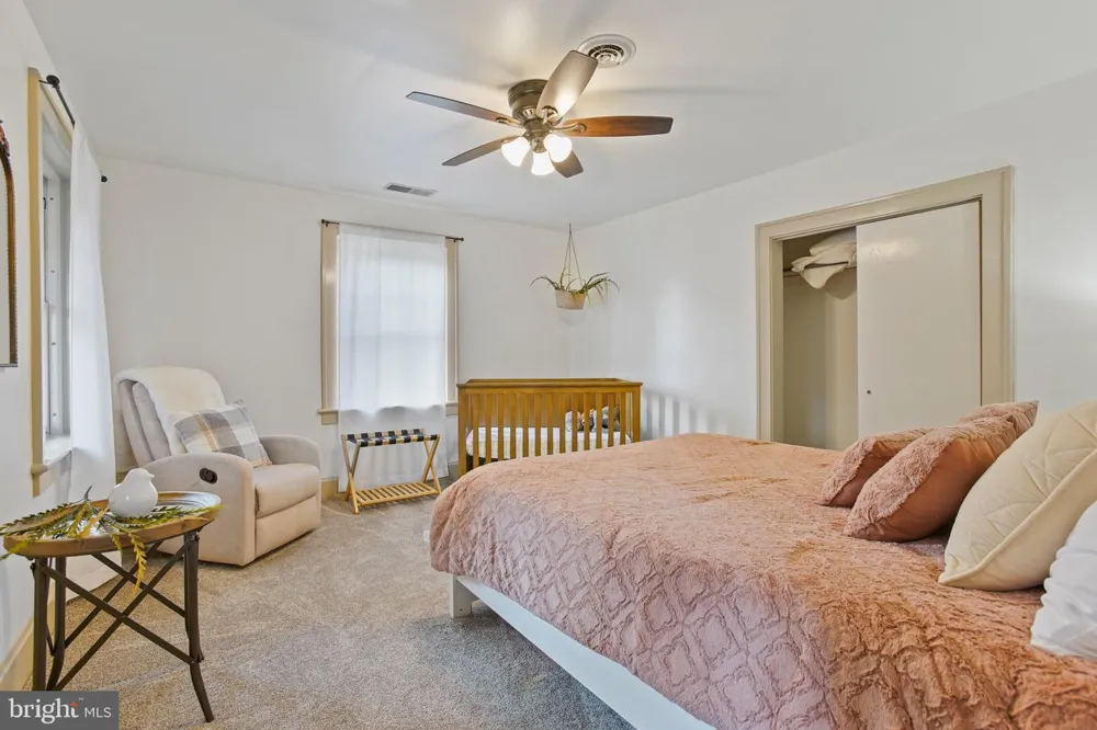 11 COLLEGE STREET Myerstown, PA 17067