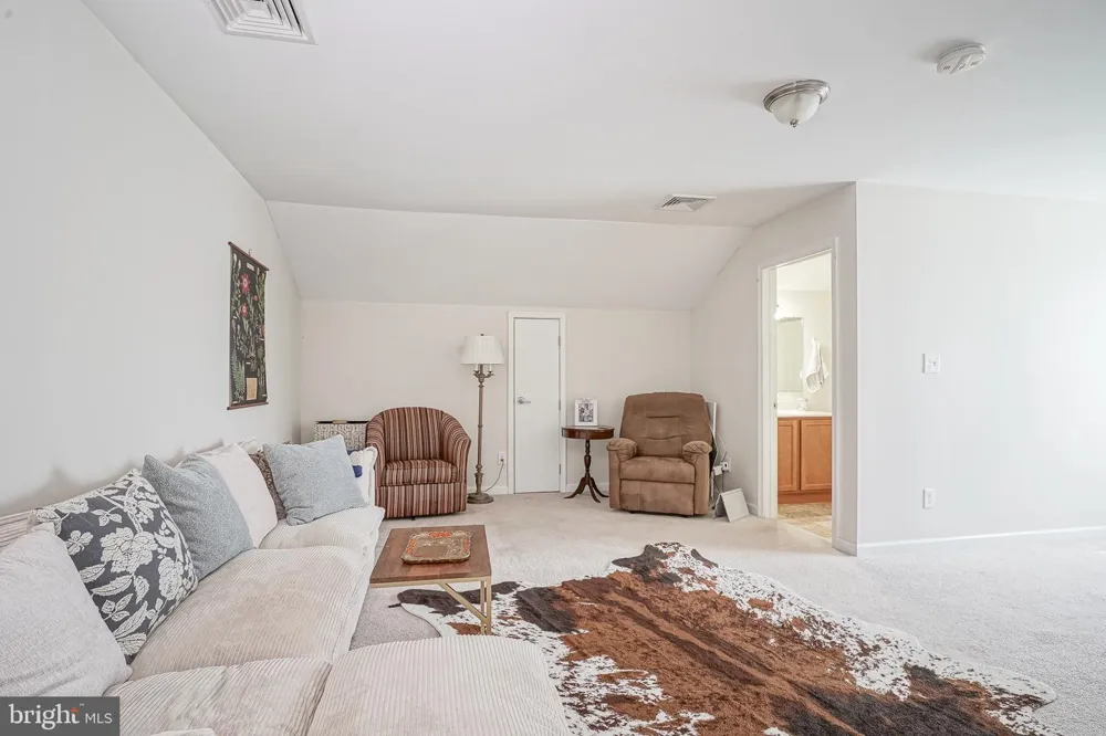 4427 RIVERVIEW LANE #48 Philadelphia, PA 19129