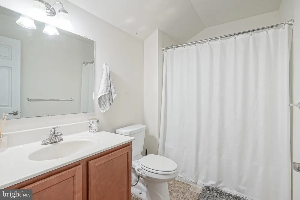 4427 RIVERVIEW LANE #48 Philadelphia, PA 19129